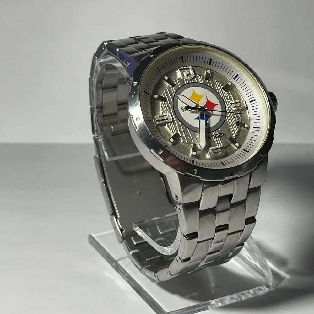 Pittsburgh Steelers NFL Stainless-Steel DEFENDER Watch by Fossil NEW (RARE)